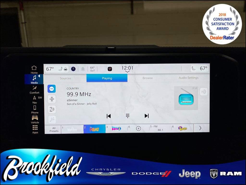 New 2025 Jeep Wrangler Sahara image 22