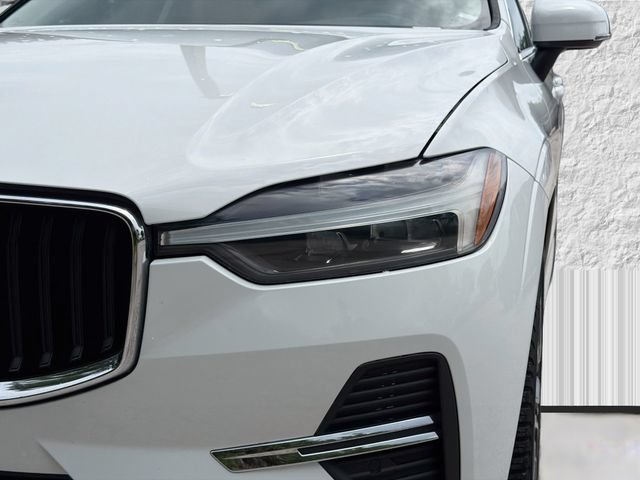 Used 2022 Volvo XC60 B5 Momentum w/ Protection Package Premier FWD image 9
