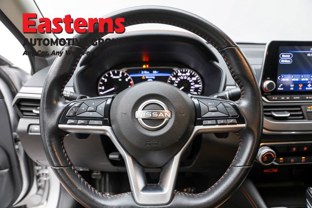 Used 2024 Nissan Altima 2.5 SR image 10