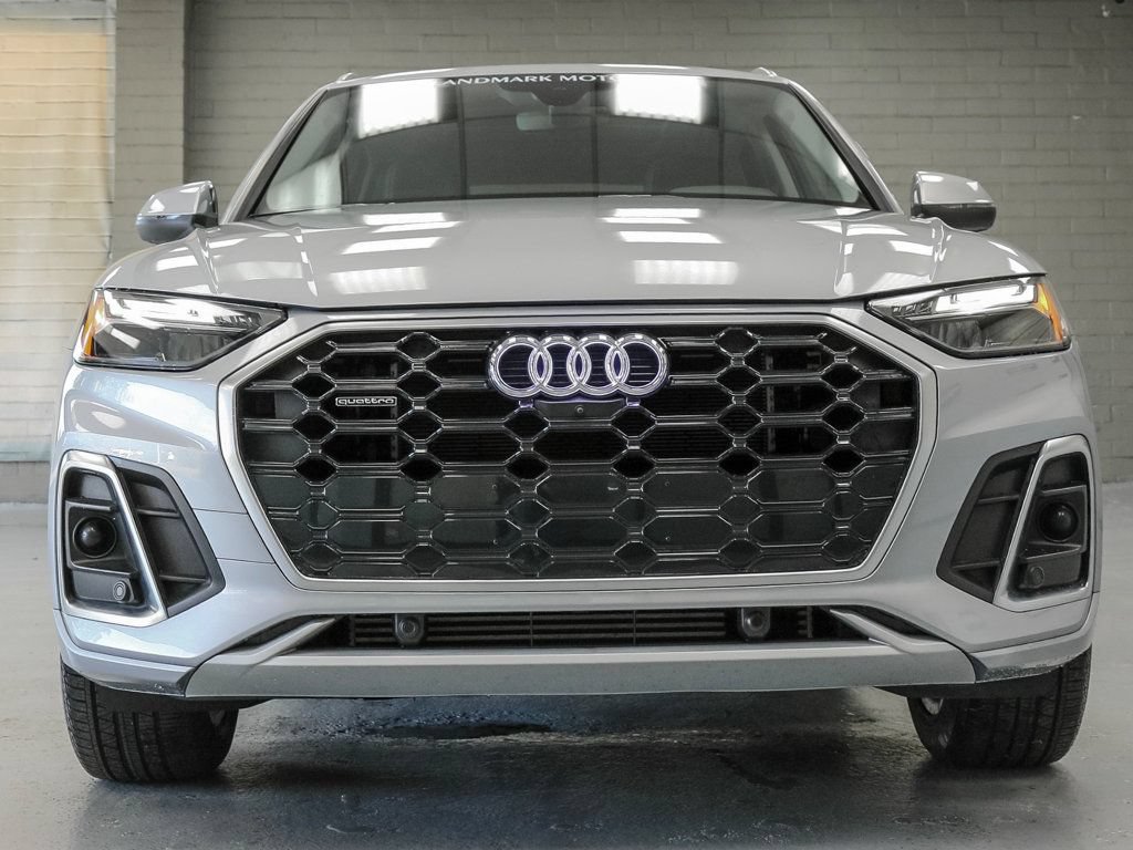 Used 2023 Audi Q5 e Premium Plus w/ Premium Plus Package AWD/4WD image 5