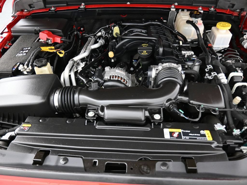 Used 2023 Jeep Gladiator Rubicon AWD/4WD image 11