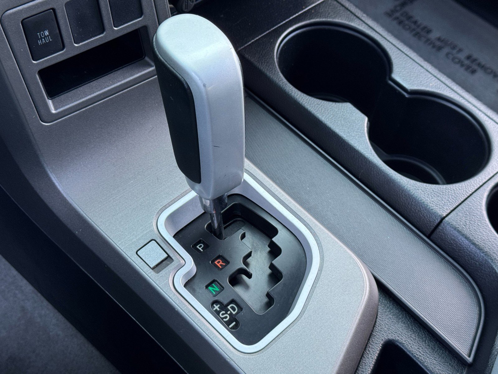 Used 2010 Toyota Sequoia Limited image 26