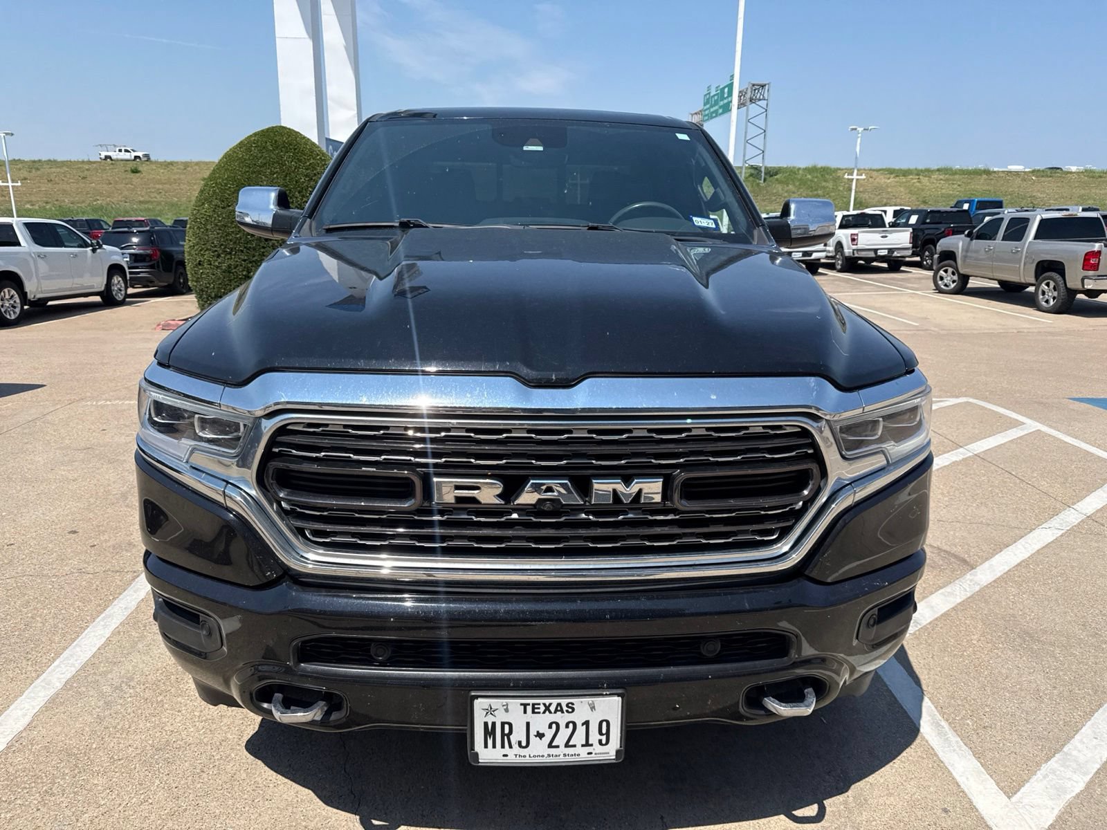 Used 2019 RAM 1500 Limited w/ Advanced Safety Group RWD image 2