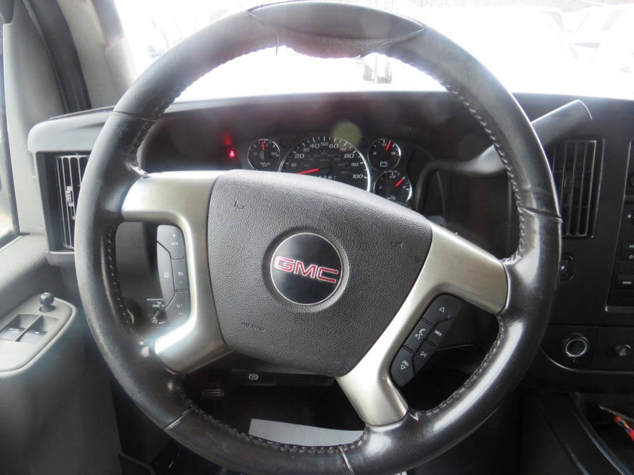 Used 2018 GMC Savana 2500 G2500 Cargo w/ Driver Convenience Package image 11