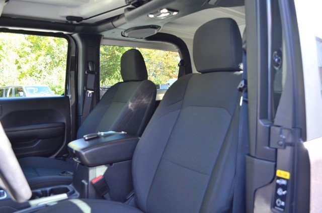 Used 2021 Jeep Wrangler Sport image 18
