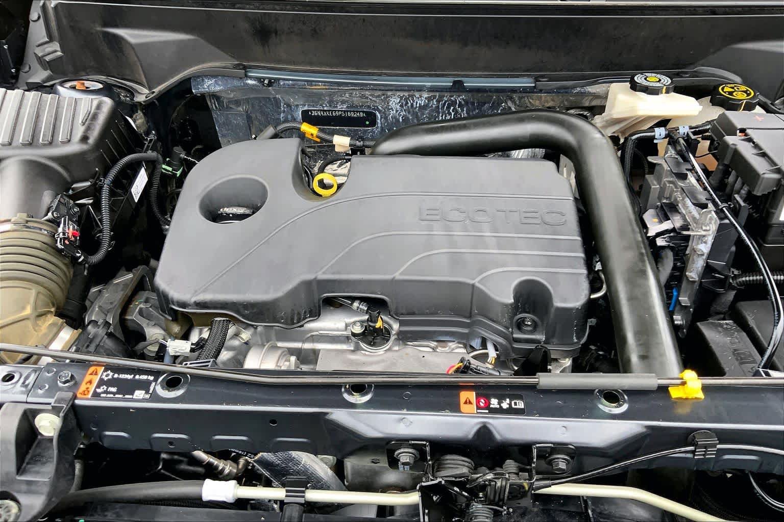 Used 2023 Chevrolet Equinox LT FWD image 31