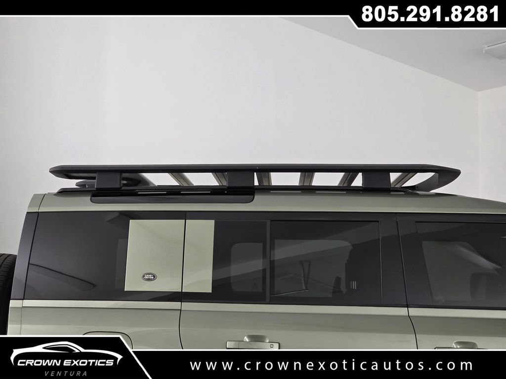 Used 2022 Land Rover Defender 110 X-Dynamic SE AWD/4WD image 7