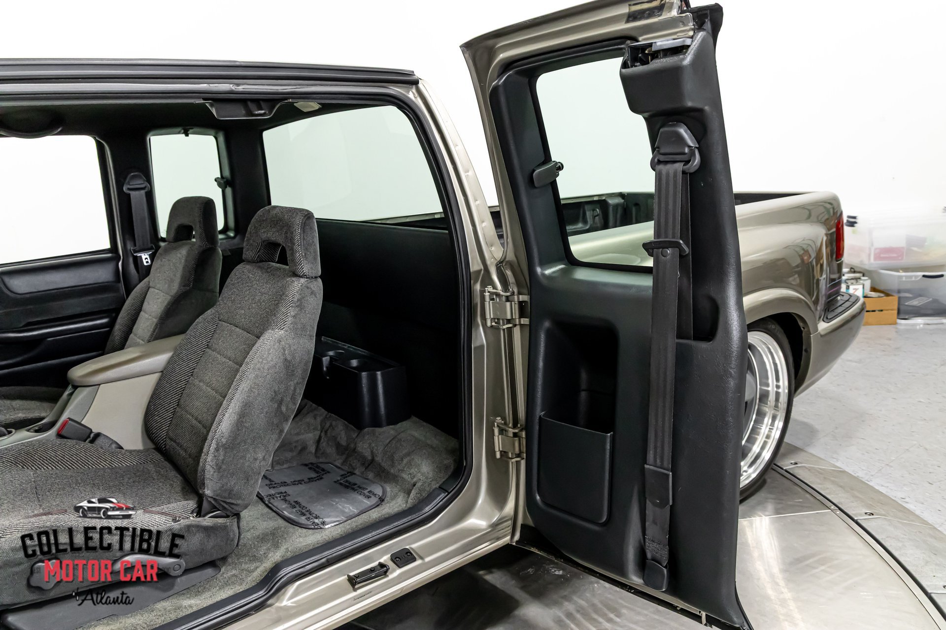 Used 2000 Chevrolet S10 Pickup LS w/ Preferred Equipment Group RWD image 95