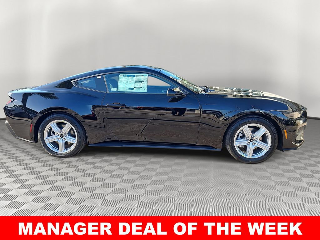 New 2026 Ford Mustang Coupe video 2