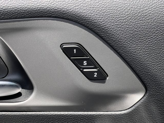 Used 2025 Chrysler Pacifica Select FWD image 17