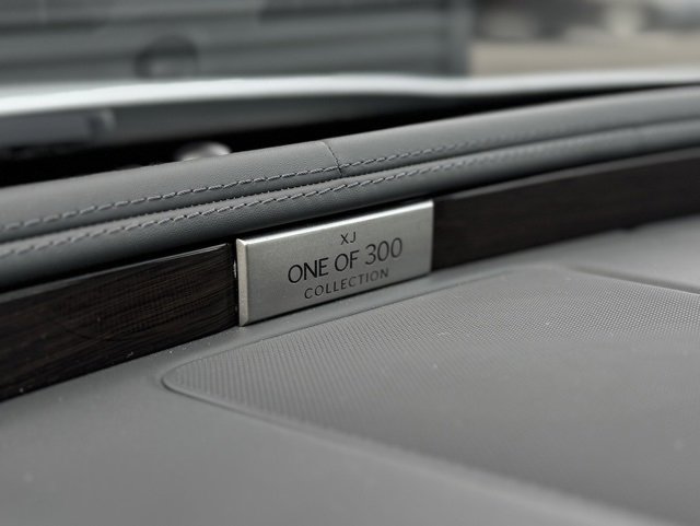 Used 2019 Jaguar XJ L Supercharged image 24