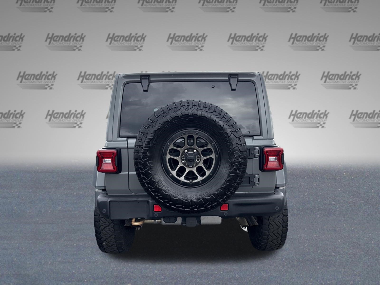 Used 2023 Jeep Wrangler Unlimited Rubicon 392 w/ Xtreme Recon 35" Tire Package AWD/4WD image 8