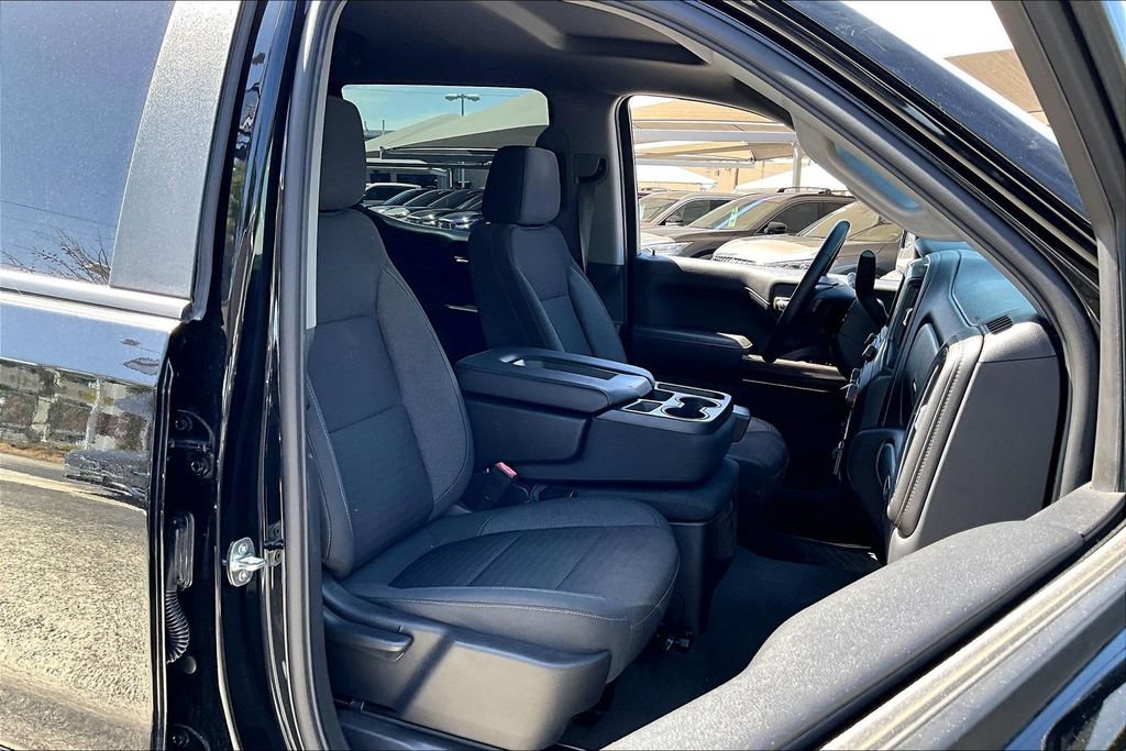 Used 2021 Chevrolet Silverado 1500 LT w/ Texas Edition Plus RWD image 9