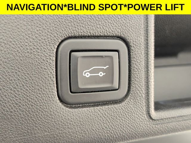 Used 2020 GMC Terrain SLE w/ Driver Convenience Package image 31