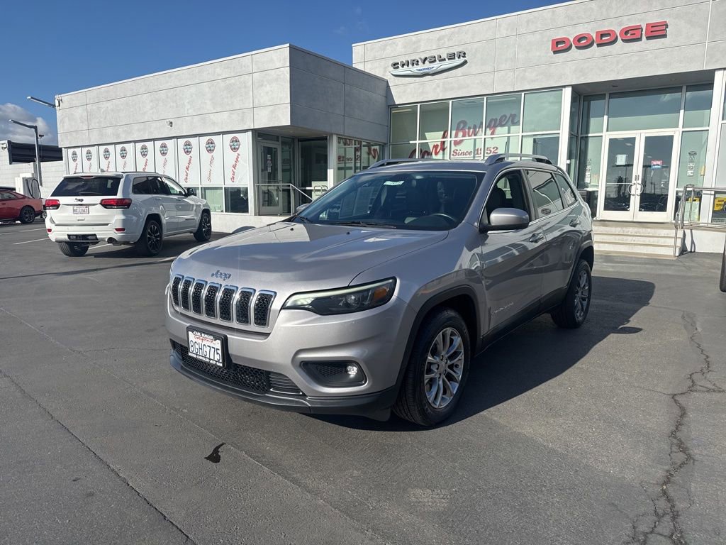 Used 2019 Jeep Cherokee Latitude Plus image 3