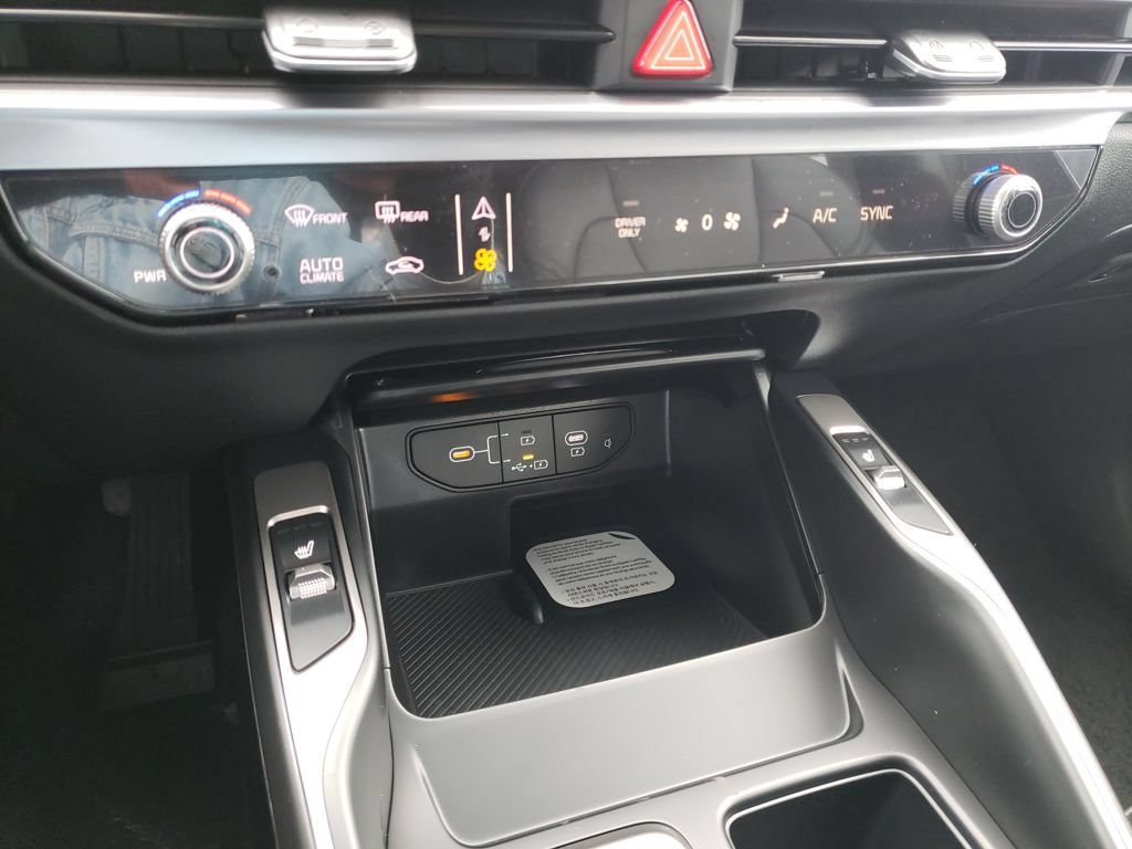 New 2026 Kia Sorento EX AWD/4WD image 23