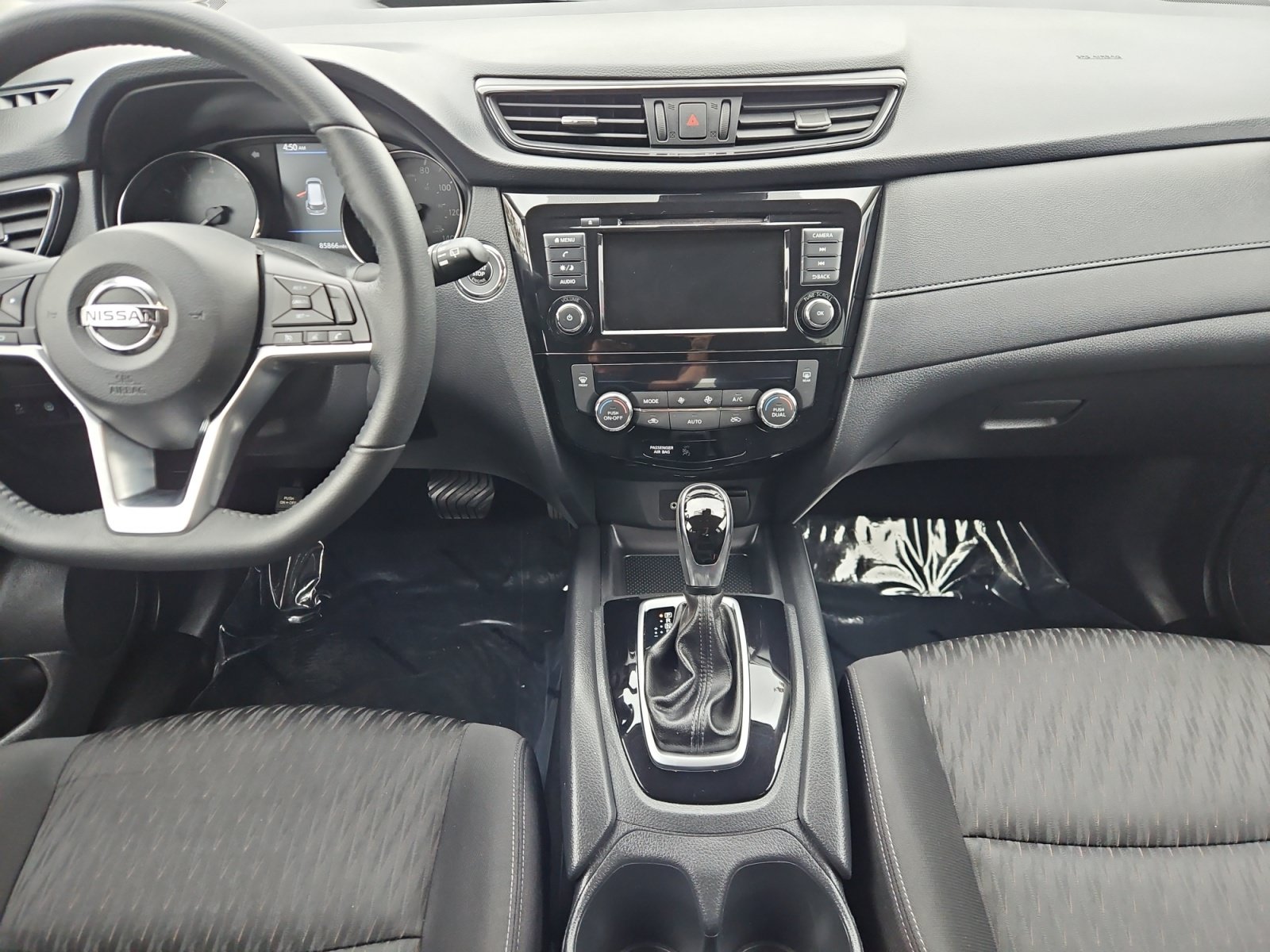 Used 2019 Nissan Rogue SV AWD/4WD image 11