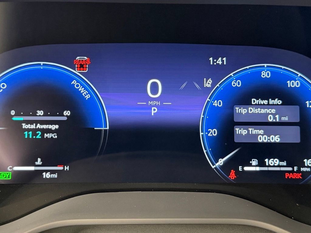 Used 2026 Toyota Sienna Limited FWD image 30