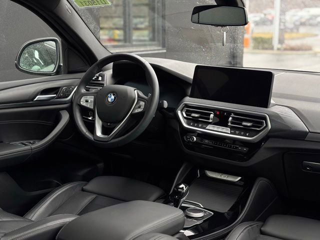 Used 2024 BMW X4 xDrive30i w/ Premium Package AWD/4WD image 62