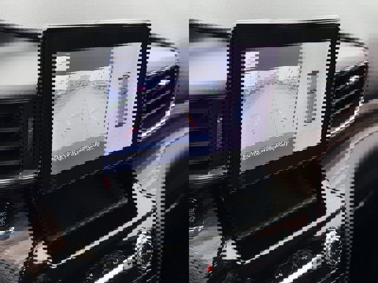 Used 2022 Ford Explorer Limited w/ Equipment Group 301A image 21