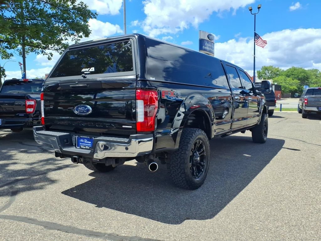 Used 2017 Ford F350 Lariat AWD/4WD image 6