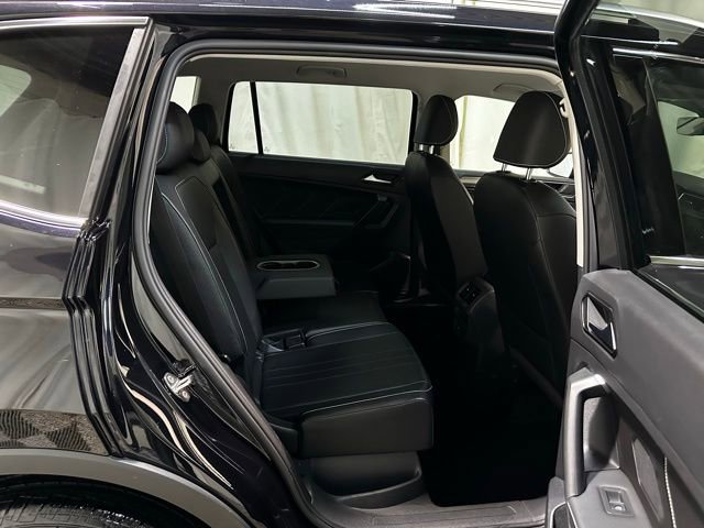 Certified 2022 Volkswagen Tiguan SE image 31
