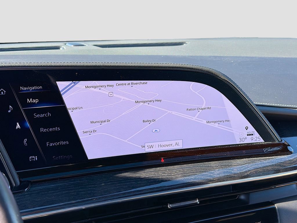 Used 2022 Cadillac Escalade ESV Premium Luxury image 13