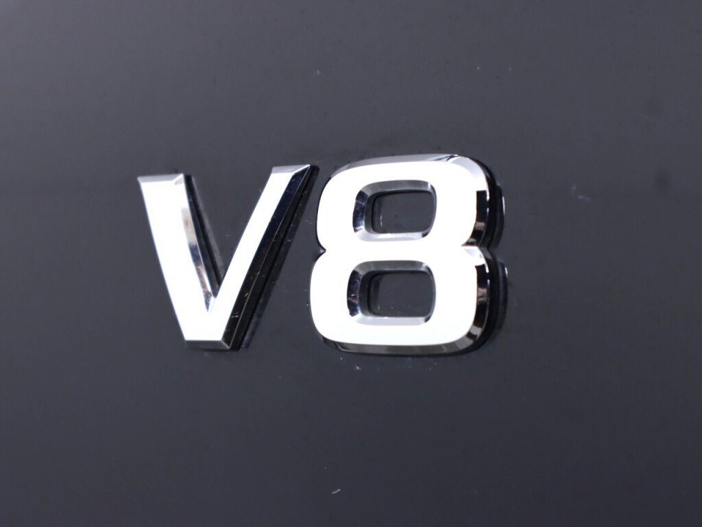 Used 2021 Nissan Armada SV image 40