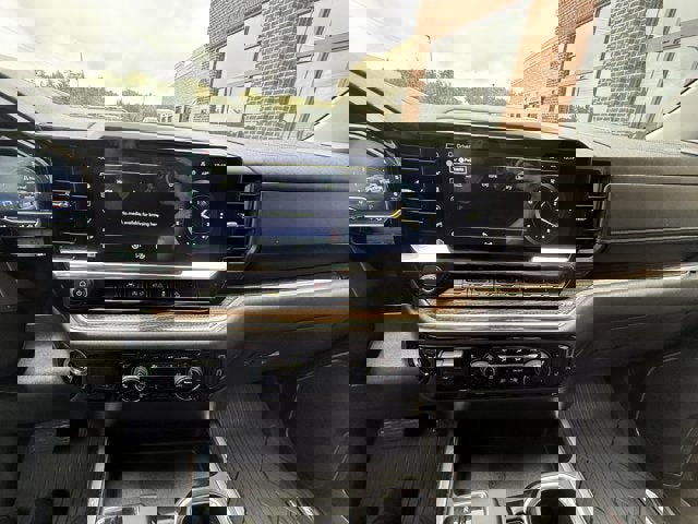 Used 2024 Chevrolet Silverado 1500 LT Trail Boss w/ Protection Package image 30