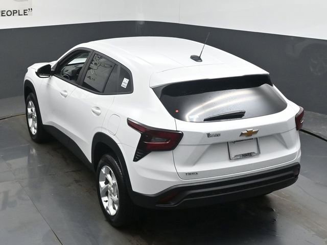 New 2026 Chevrolet Trax LS w/ LS Convenience Package image 19
