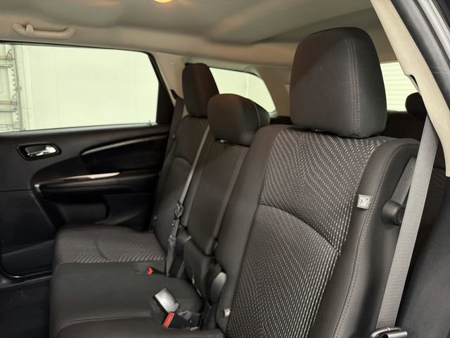Used 2020 Dodge Journey SE w/ Blacktop Package image 17