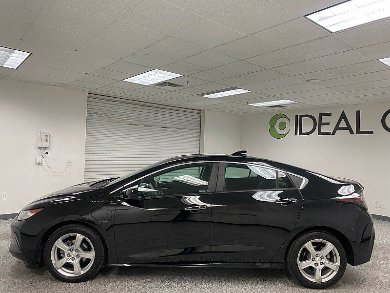 Used 2017 Chevrolet Volt LT image 8