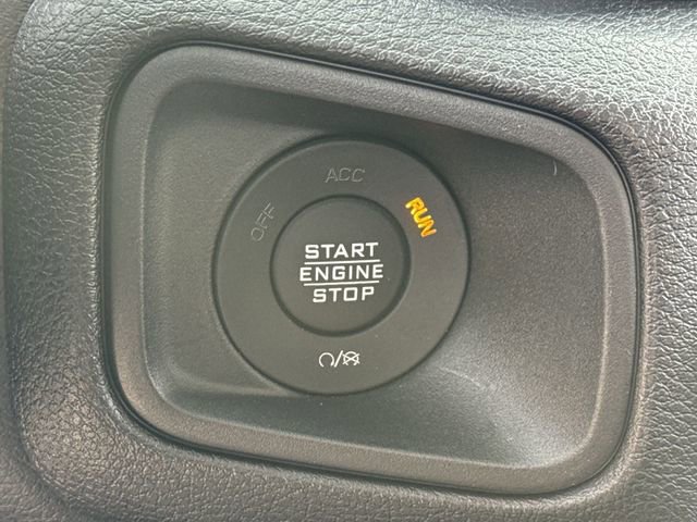 Used 2025 Jeep Wrangler Sport image 24