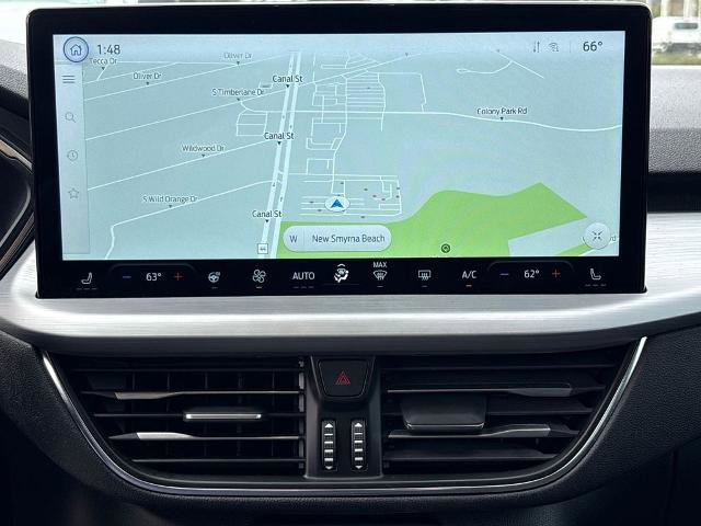 Certified 2024 Ford Escape Platinum w/ Premium Technology Package image 21