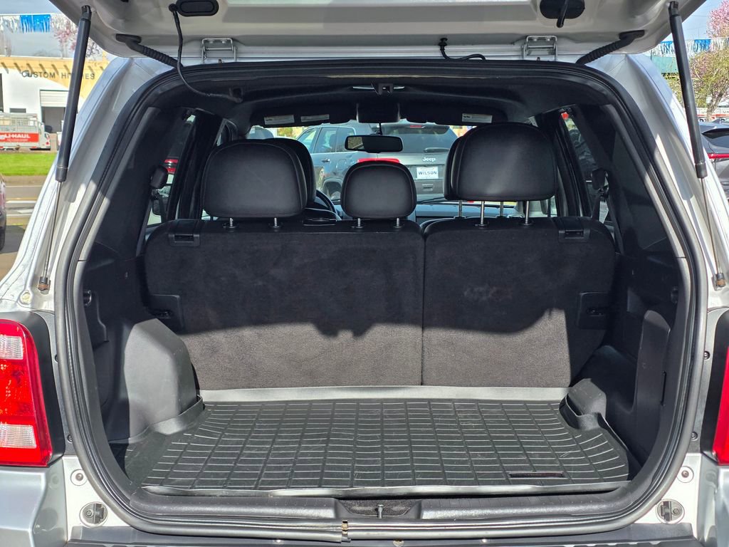 Used 2011 Ford Escape Limited image 21