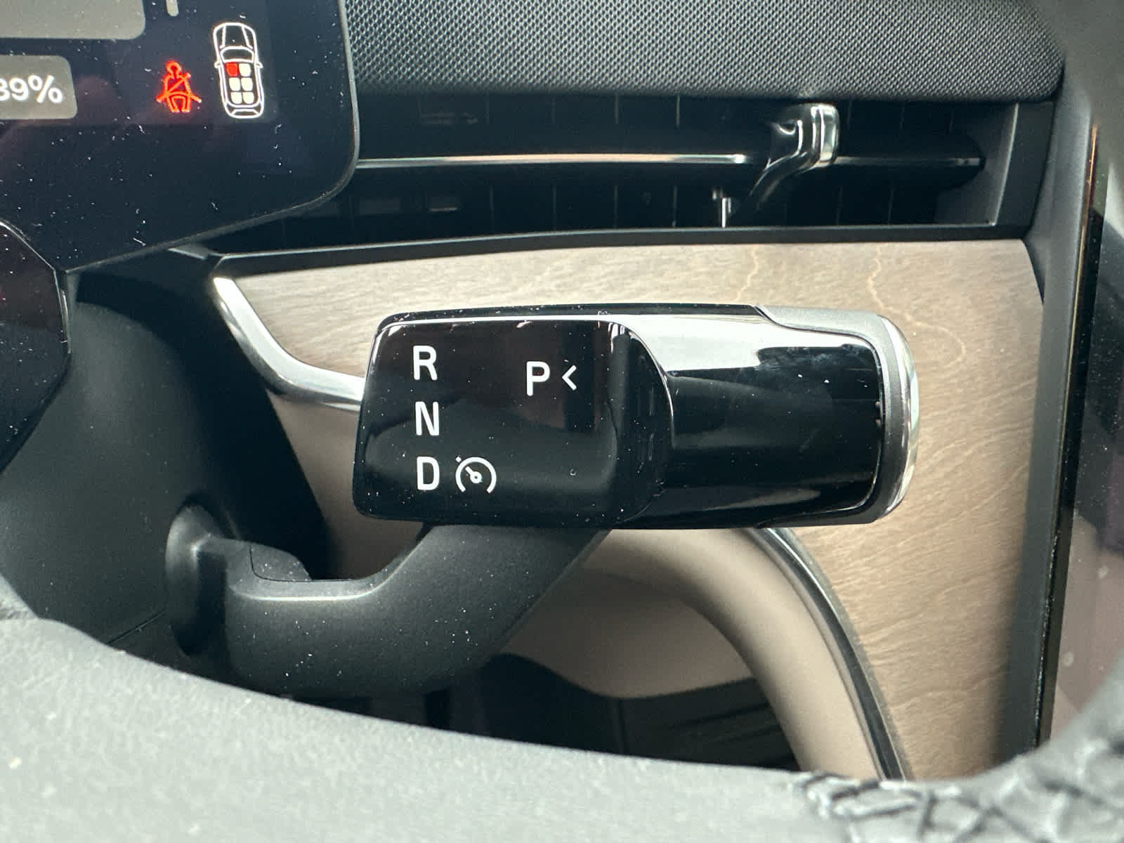 New 2026 Volvo EX90 Plus AWD/4WD image 16