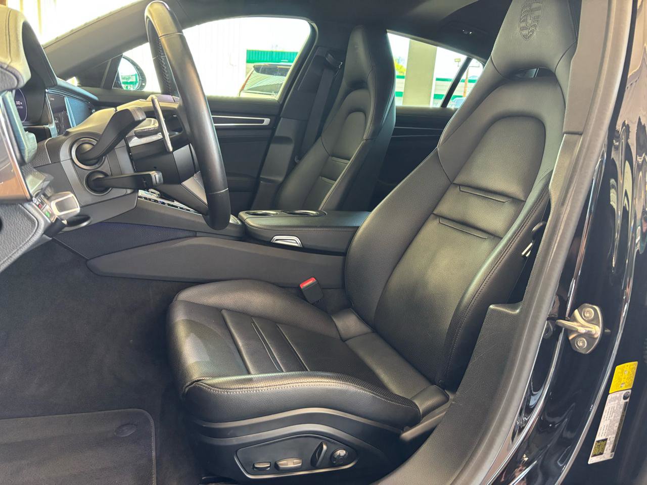 Used 2023 Porsche Panamera 4 Platinum Edition w/ Assistance Package image 22