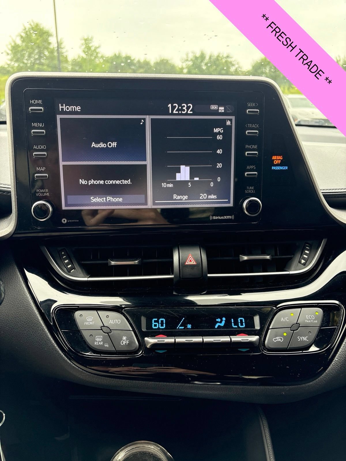 Used 2021 Toyota C-HR LE FWD image 13