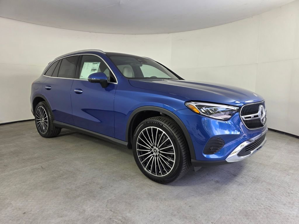New 2026 Mercedes-Benz GLC 300