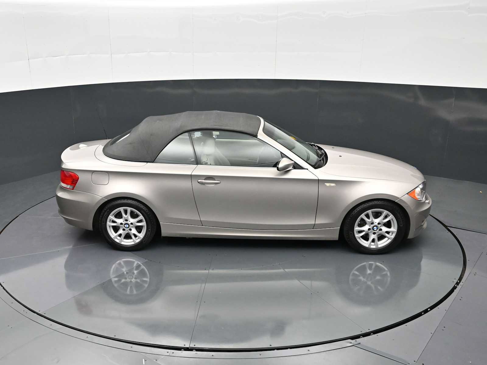 Used 2008 BMW 128i Convertible RWD image 20
