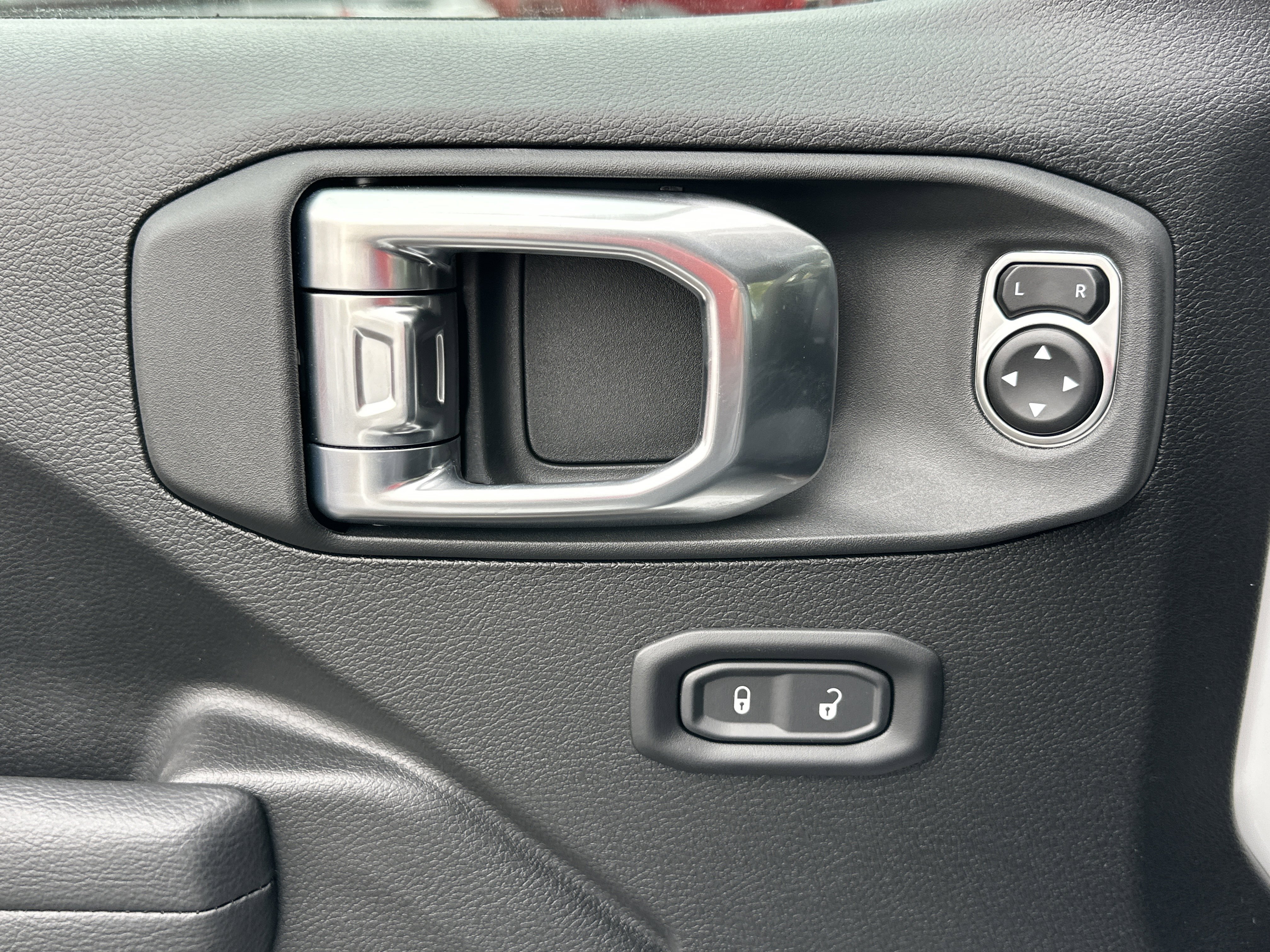 New 2026 Jeep Gladiator Willys image 12