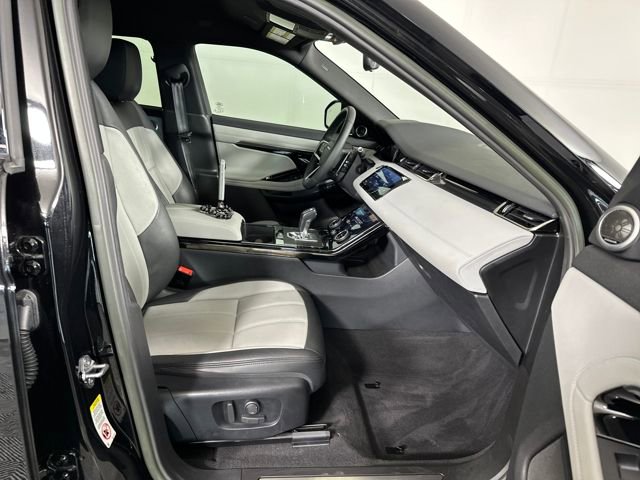 Used 2023 Land Rover Range Rover Evoque R-Dynamic SE image 28