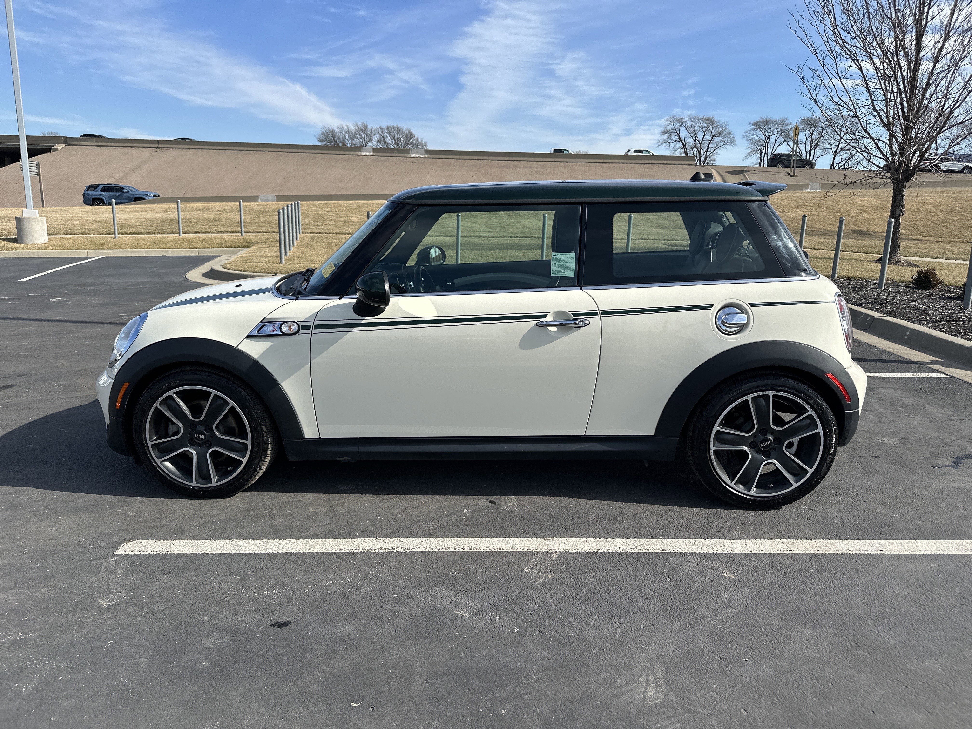 Used 2013 MINI Cooper S image 7