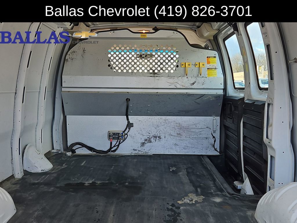 Used 2014 Chevrolet Express 2500 RWD image 22