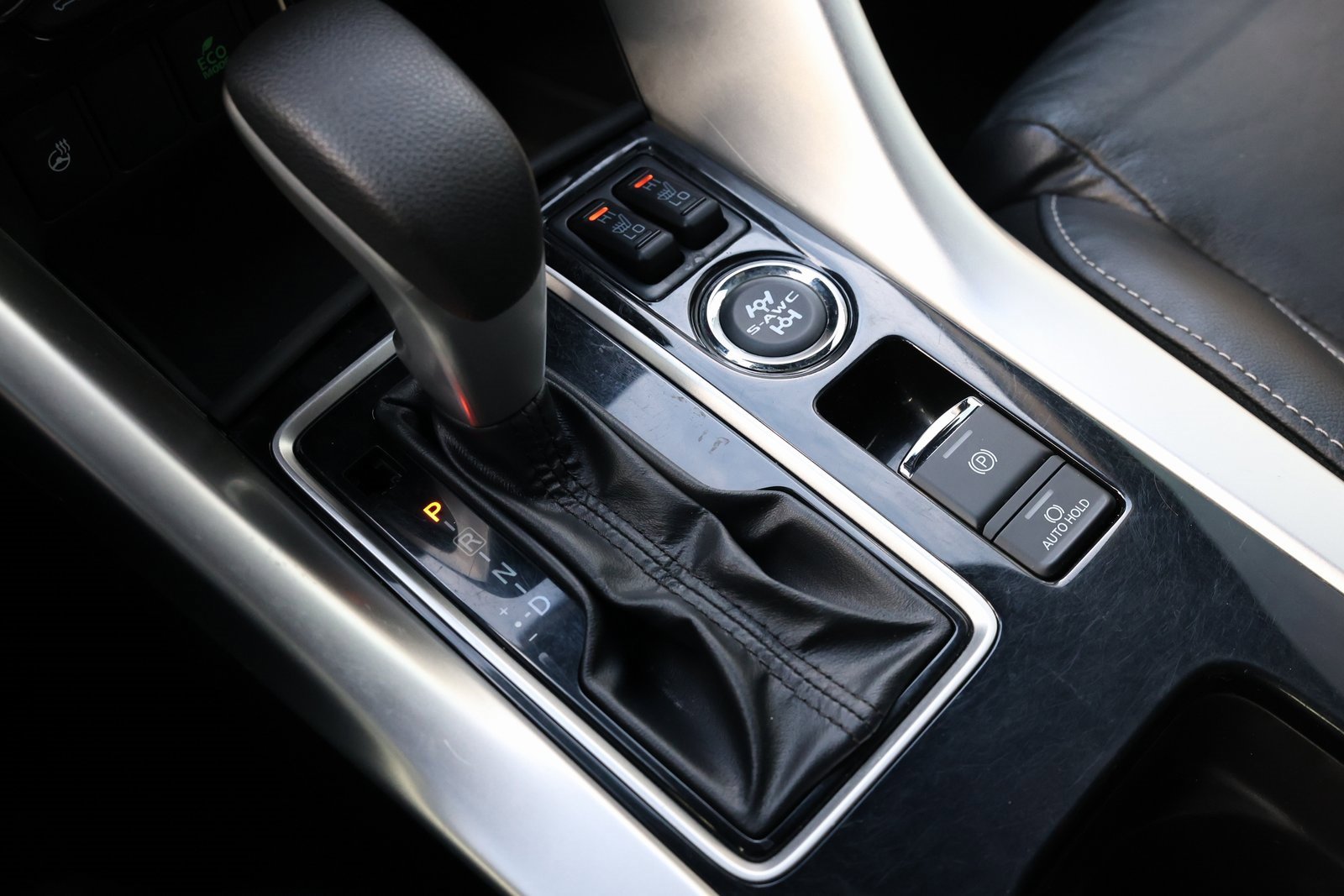 Used 2022 Mitsubishi Eclipse Cross SE image 26