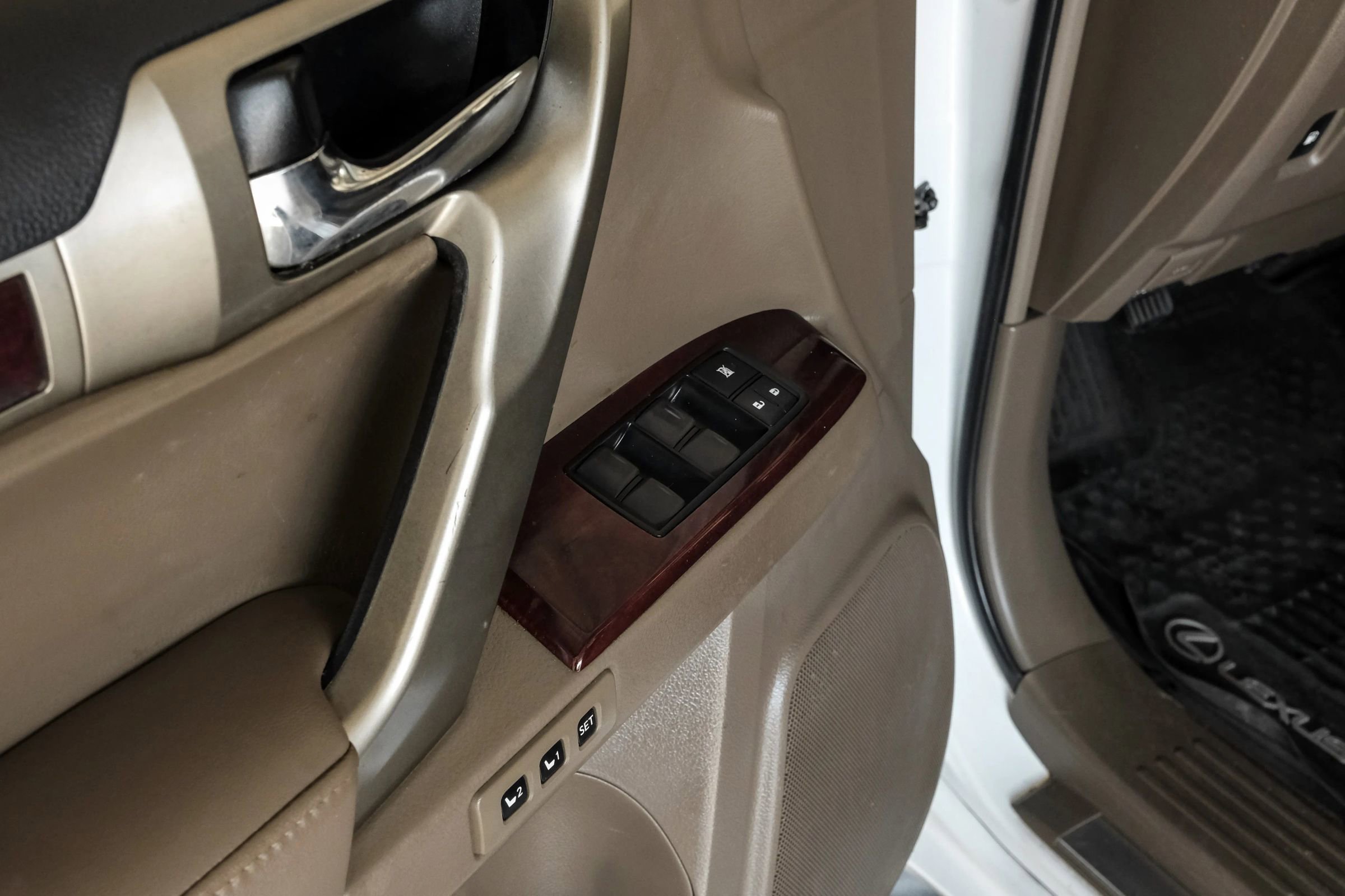 Used 2017 Lexus GX 460 image 49