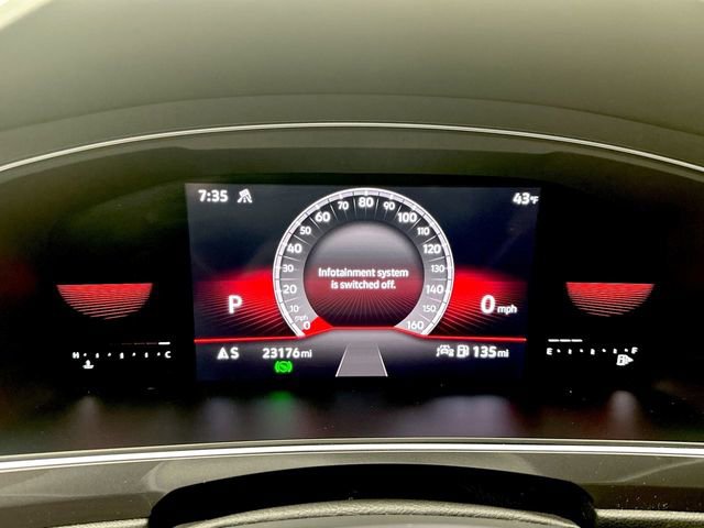 Used 2022 Volkswagen Tiguan SE R-Line image 16