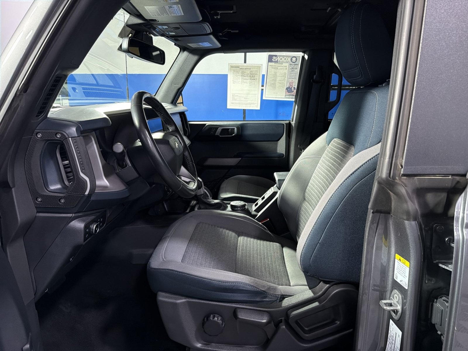 Used 2023 Ford Bronco Outer Banks AWD/4WD image 24