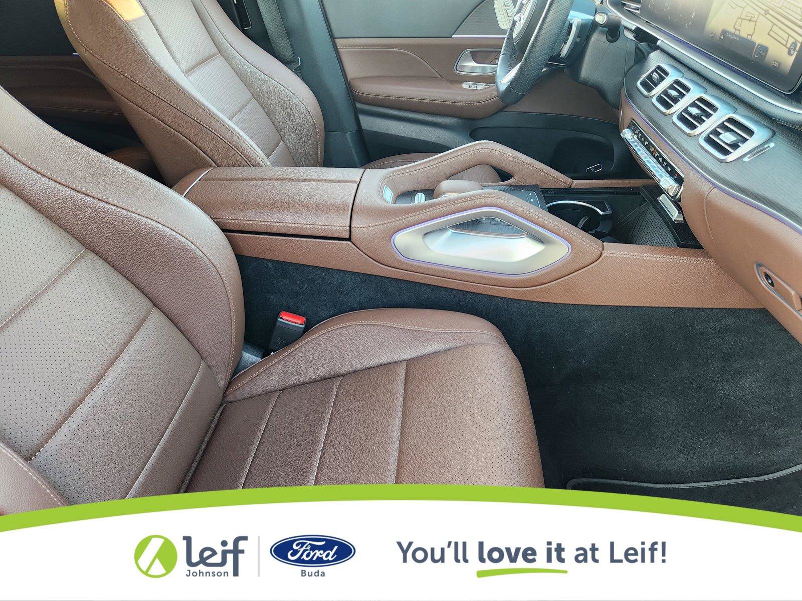 Used 2024 Mercedes-Benz GLS 450 4MATIC image 10