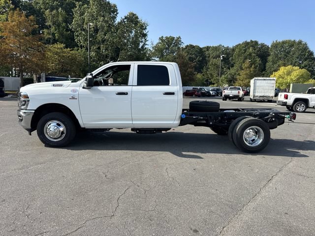 New 2026 RAM 3500 Tradesman w/ Chrome Appearance Group A AWD/4WD image 10